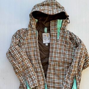 Burton Woman’s Helsinki snowboarding jacket